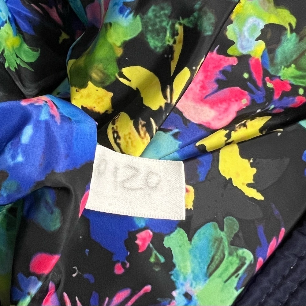 LORNA JANE Hooded Women's Blue Quilted Jacket - Picture 8 of 15